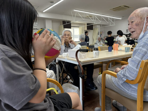 敬老の日、笑顔あふれる世代間交流イベント！👵🏻👴🏻👦🏻👧🏻